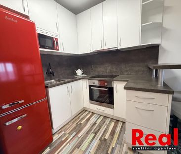 Pronájem bytu 1+1 31 m2 - Fotografie 4