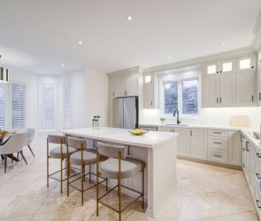 For Lease - 125 Kingsdale Avenue, Toronto, Ontario - Photo 1