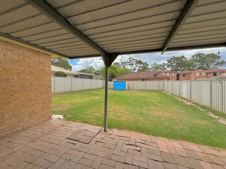 Four Bedroom Family Home in Great Location&excl;&excl; - Photo 5