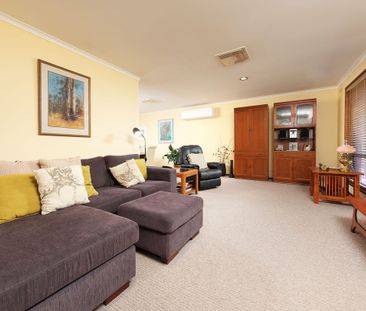 18 Nordsvan Drive, Wodonga - Photo 2