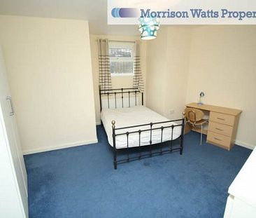 2 Bed - Chapel Lane, Hyde Park, Leeds - Photo 1