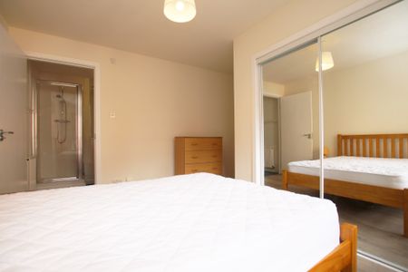 Whitehill Place, Dennistoun, Glasgow - Photo 3