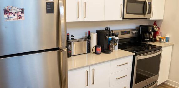 100 Rue Du Maquis (Aylmer) Magnifique Logement 3 1/2 - Photo 2