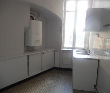 Location Appartement 4 pièces 81m² REIMS 51100 - Photo 5