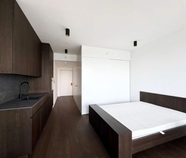 DANUBEFLATS: Elegant möbliertes Studio mit Cityblick: Doorman, Gym,... - Photo 3