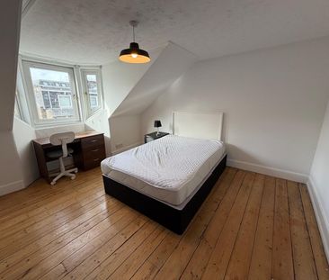 5 bedroom apartment to rent - Photo 2
