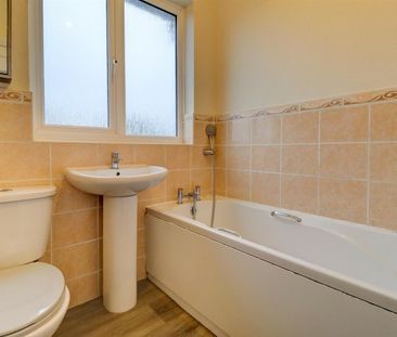 3 BED Semi-detached house To rent - Photo 3