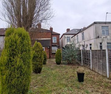 6 bedroom end of terrace house to rent - Photo 6