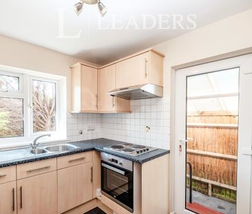 2 bedroom detached to rent Sunny Close - Photo 6