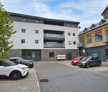 Crabble Hill, Dover, CT17 0FX, Kent - Photo 4