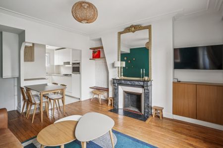 Location Appartement Paris 17 3 Pièces 70 m² - Photo 2