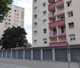 À louer / Appartement F4 / BESANCON MONTRAPON 7 Avenue de l'Observa... - Photo 2