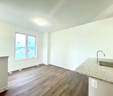 For Lease - 2 Thornbird Crescent Unit# Main, Brampton, Ontario - Photo 3