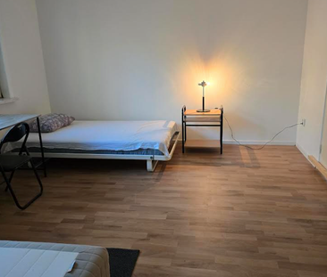 Malmköpingsvägen, Älvsjö - Photo 5