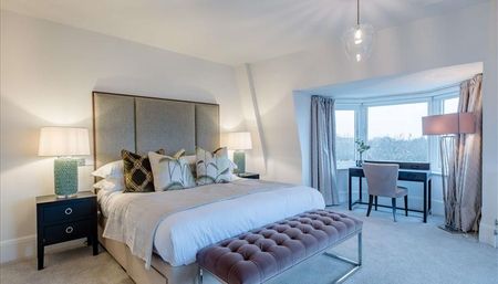 4 bedroom flat to rent - Photo 4