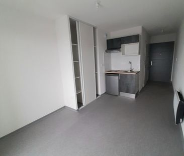 Location Appartement 1 pièce 18m² NIMES 30000 - Photo 1