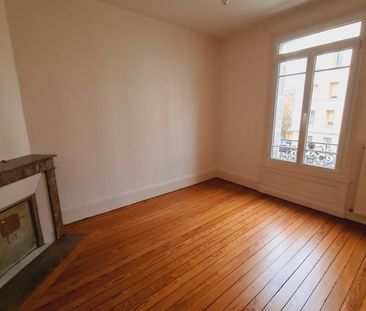 Location Appartement 4 pièces 83m² - Photo 5