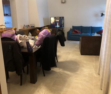 Ενοικίαση κατοικίας, 120 τ.μ., Βύρωνας, 1.000 € - Photo 2