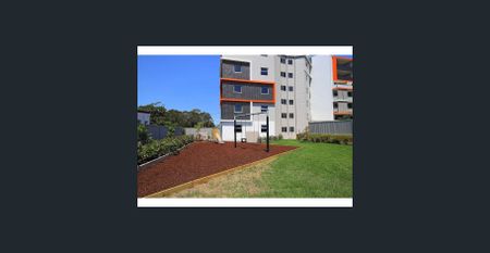 Sophisticated & Convenient !!! - Photo 2