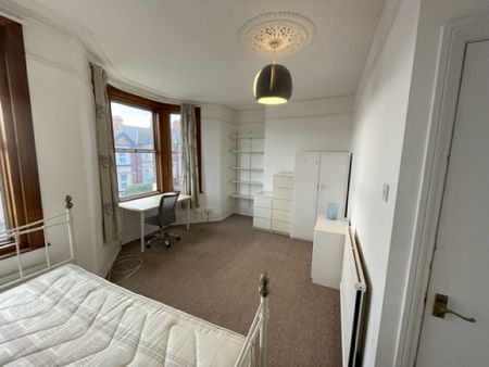 6 bed Terraced - To Let - Photo 5