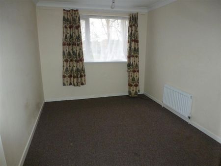 Jubilee Walk, Wisbech - Photo 2