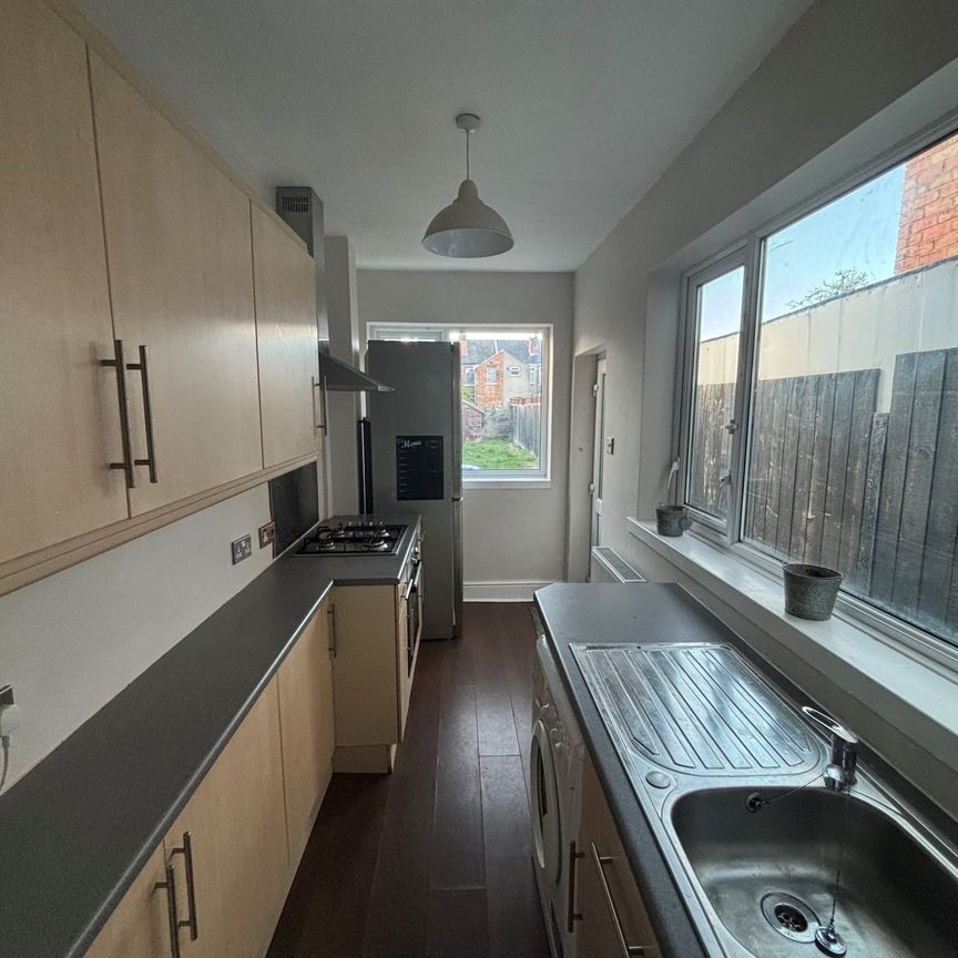 HallStreet, Alvaston, DERBY - Photo 1