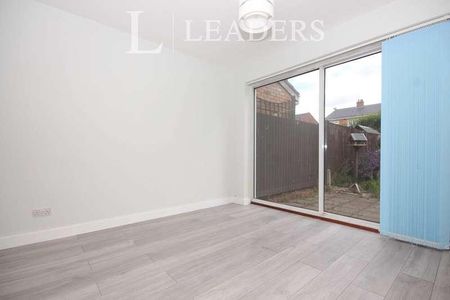 Fishponds Road, Kenilworth, CV8 - Photo 4