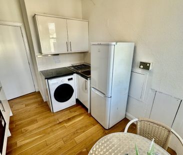 Brook Street, Dundee 183 2/4 ( 1st right), DD5 1DJ, Borughty Ferry - Photo 5