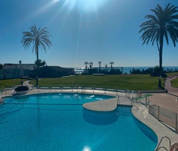 Casa adosada de alquiler en Calle Alberto, 29, Villacana - Costalit... - Photo 5