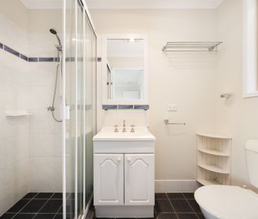 19 Rundell Street, Crestmead QLD 4132 - House For Rent | Domain - Photo 2