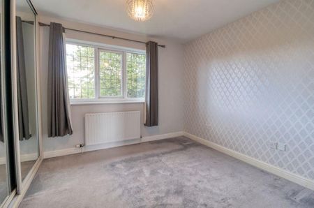 2 bedroom semi-detached house to rent - Photo 3