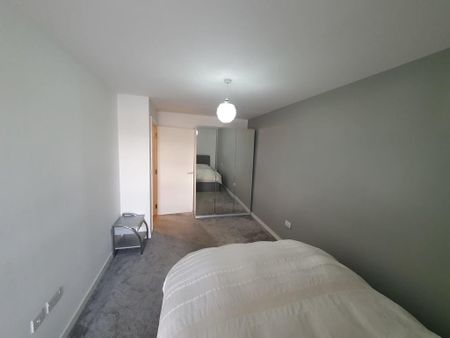 1 bedroom apartment to rent - Photo 2