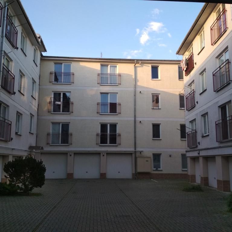 Pronájem bytu 1+kk 30 m2 - Fotografie 1