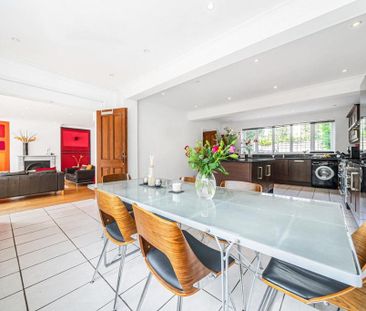 5 bedroom semi-detached house to rent - Photo 4