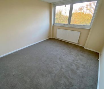 Dorchester Way, Walsgrave, Coventry - Photo 4