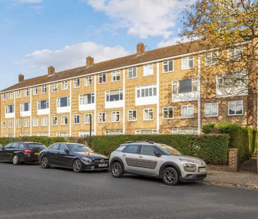 3 bedroom maisonette to rent - Photo 3