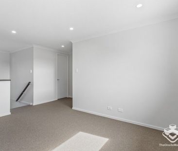 Modern Home! - Photo 6