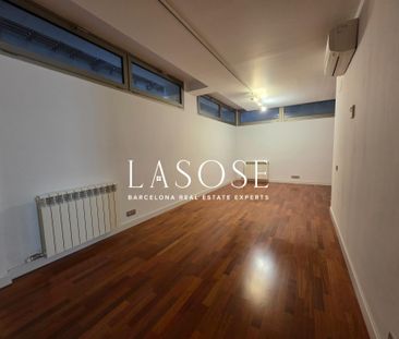 264m² Triplex to rent in Sarrià, Barcelona with terrace - Photo 4
