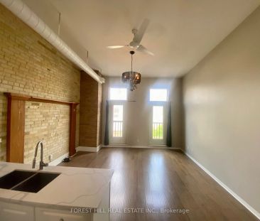 18 Water Street N #1 - Photo 2