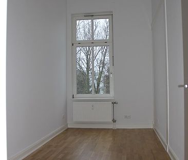Attraktive 3 Zimmer-Wohnung mit Parkett in der Schelfstadt zu mieten! - Photo 1