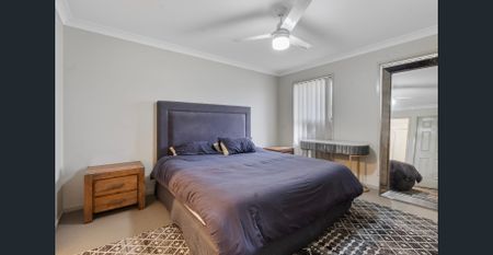 Spacious Family Living in a Convenient Location - Photo 3