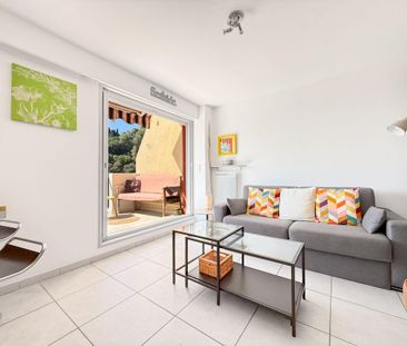 Location Appartement 1 pièce Meublé 32m² NICE 06200 - Photo 2