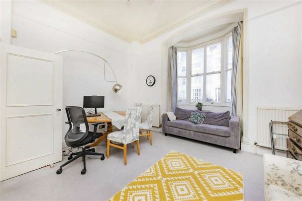 Gloucester Terrace, Hyde Park, W2 - Photo 1