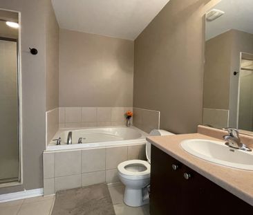 For Lease - 2171 Fiddlers Way Unit# 32, Oakville, Ontario - Photo 4
