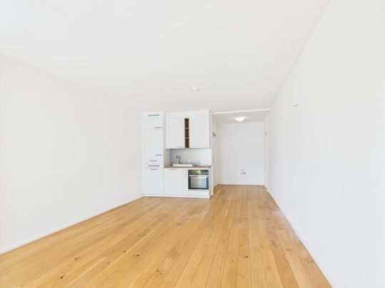 Online Terminbuchung: Innenstadtflair trifft Wohnkomfort | 1 Zimmer | 2. OG | ab sofort verfügbar | mit Loggia - Photo 1