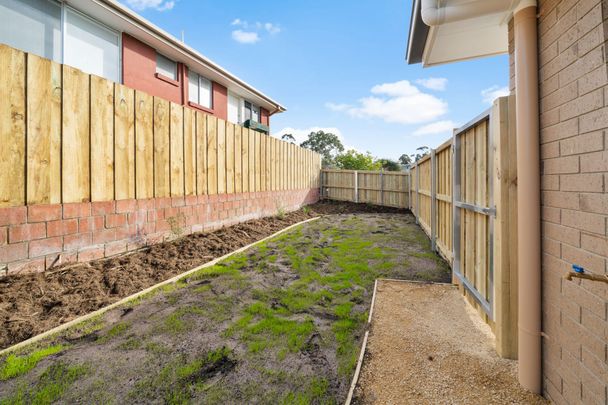 Modern 3 Bedroom Unit In Great Location - Photo 1