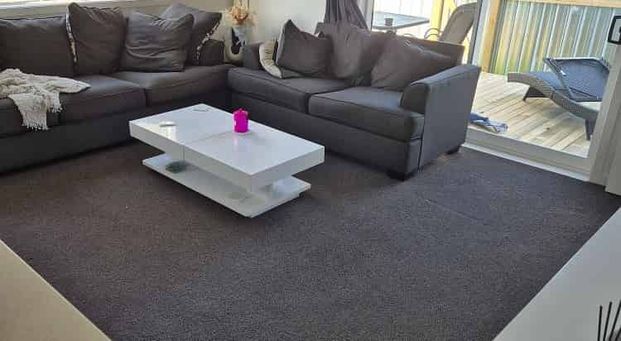 Modern 4BR Marewa Retreat w/ Deck & A/C - Photo 1