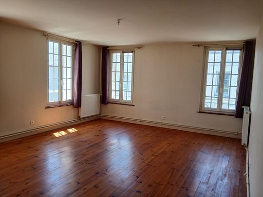 Location Appartement 3 pièces 74m² - Photo 1