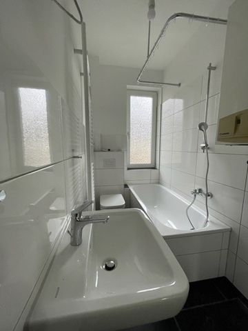 4-Zimmer-Wohnung in Wilhelmshaven-Fedderwardergroden mieten - Photo 2