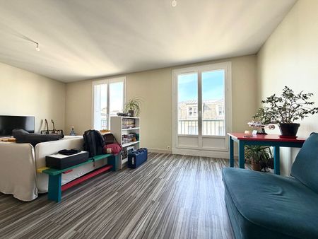 Location Appartement 4 pièces 84m² BREST 29200 - Photo 2